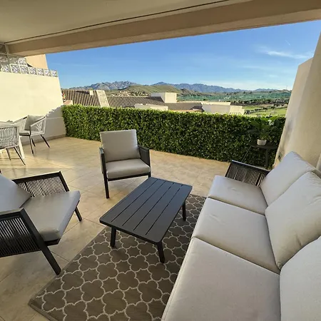 Apartment Golf Aralia Coqueto Piscina Wifi
